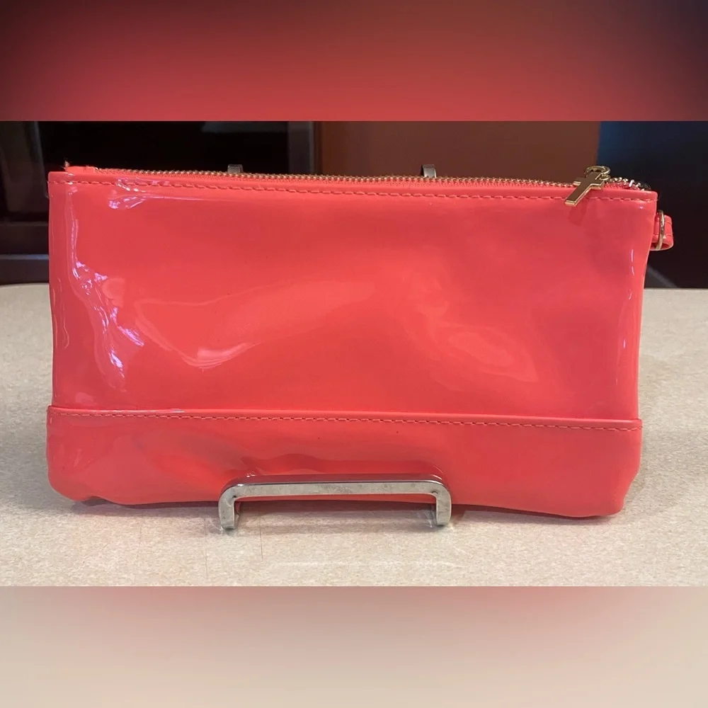 PURSE: Coral/Peach Patent Leather Pouch w/Golden Cross Charm Zipper Pulls, NWOT
